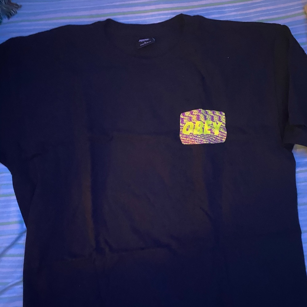 Obey t shirt - Picture 1 of 3